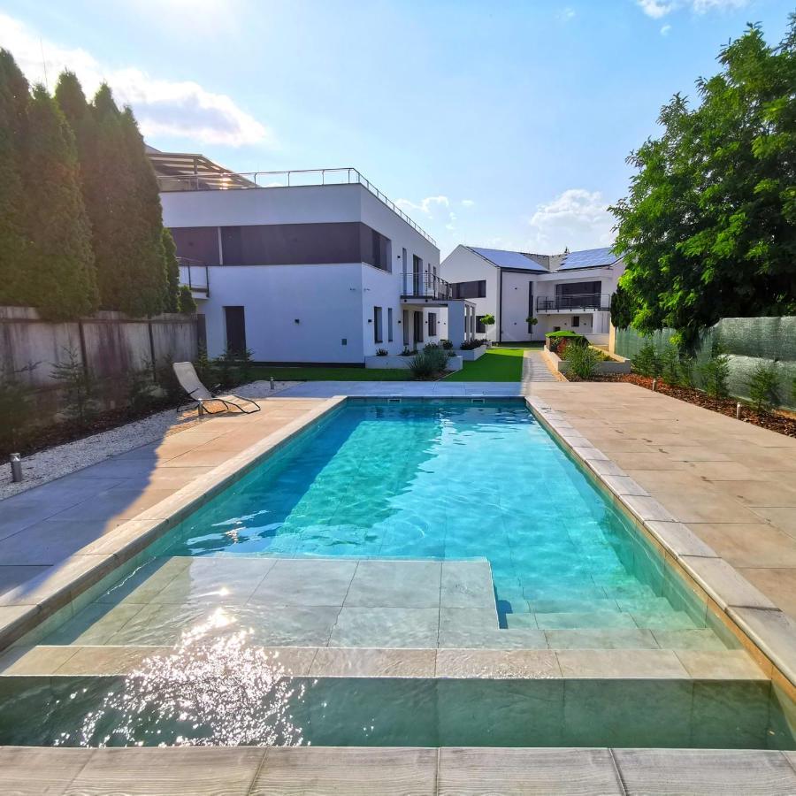 Lavida Deluxe Villa Hajduszoboszlo Exterior photo
